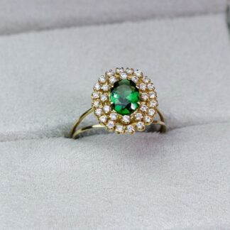 Anel de Formatura com Zirconia